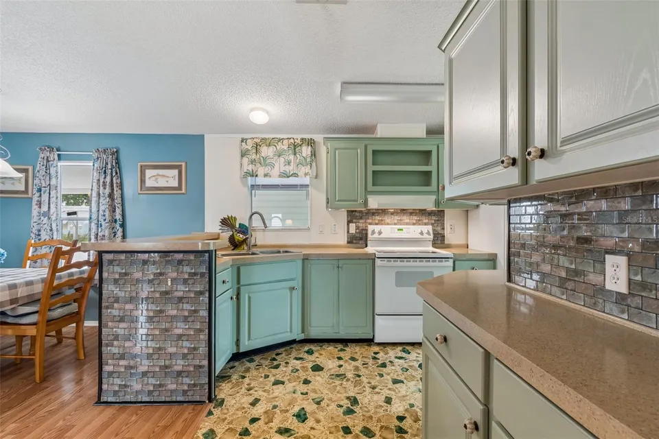 37644 PINATA AVE, photo 25