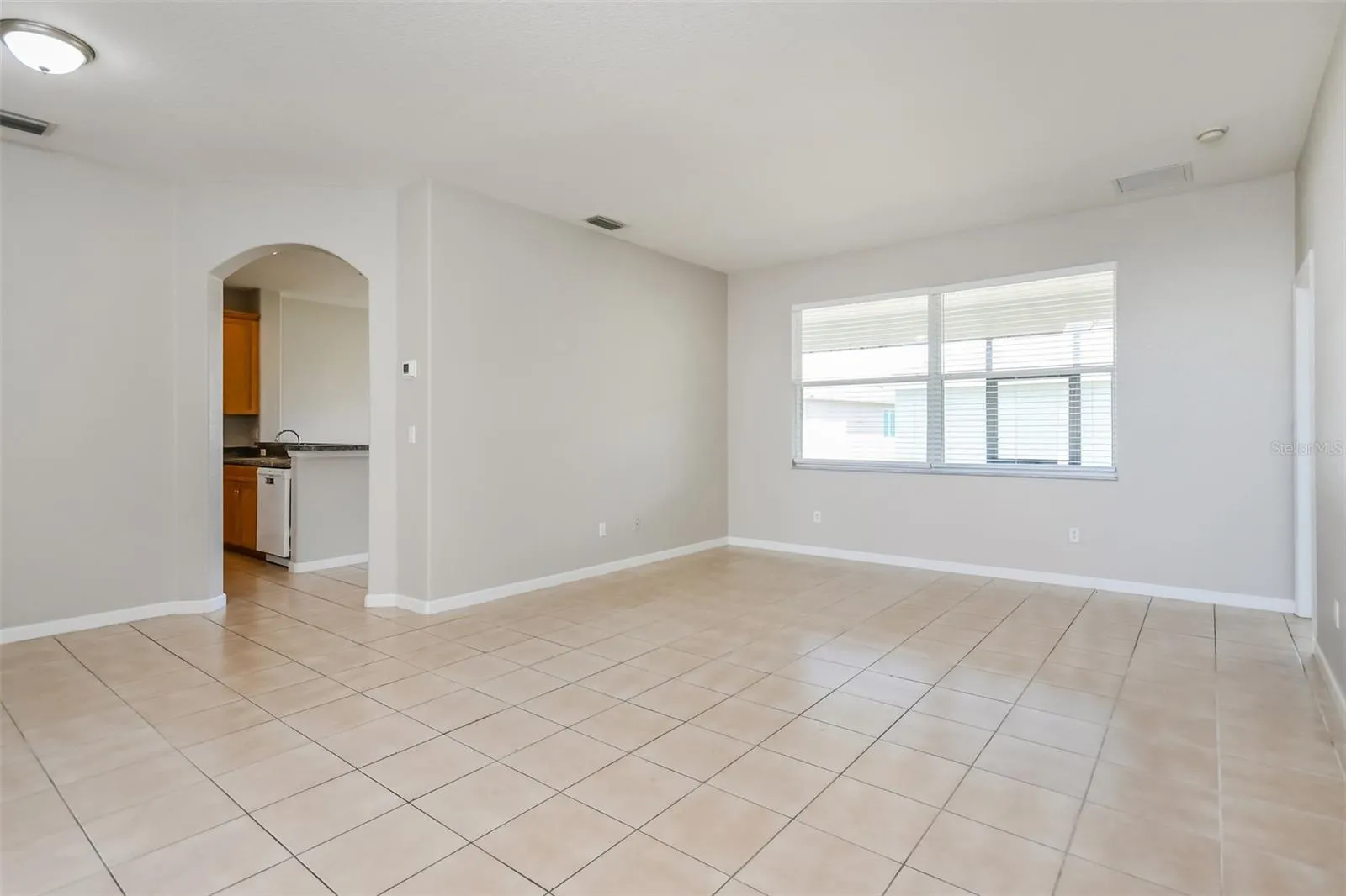 2925 WILLOW CREEK LN, photo 3