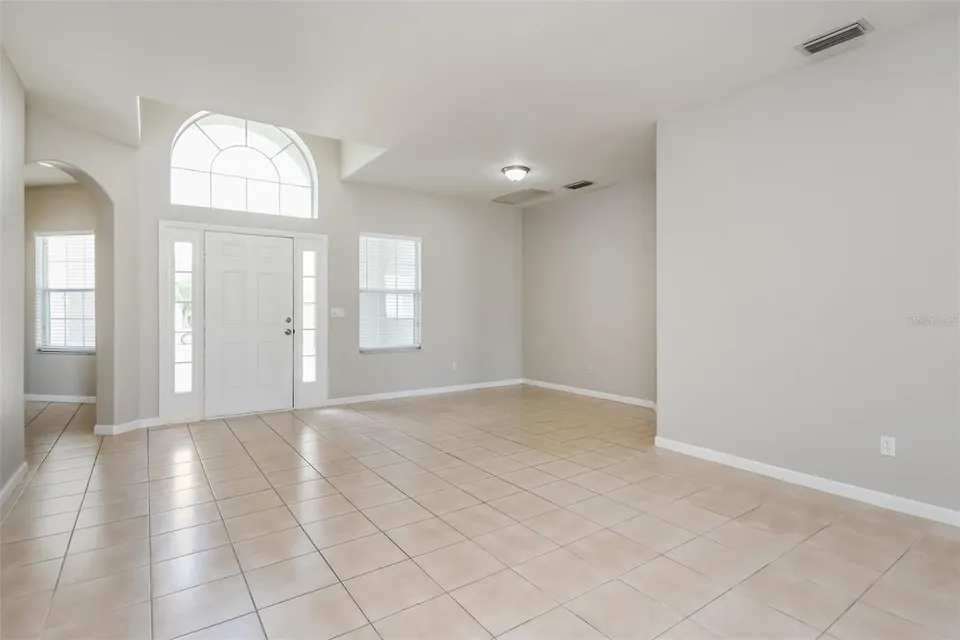 2925 WILLOW CREEK LN, photo 4