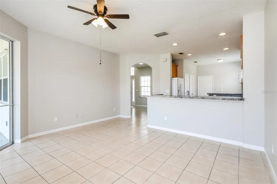 2925 WILLOW CREEK LN, photo 6