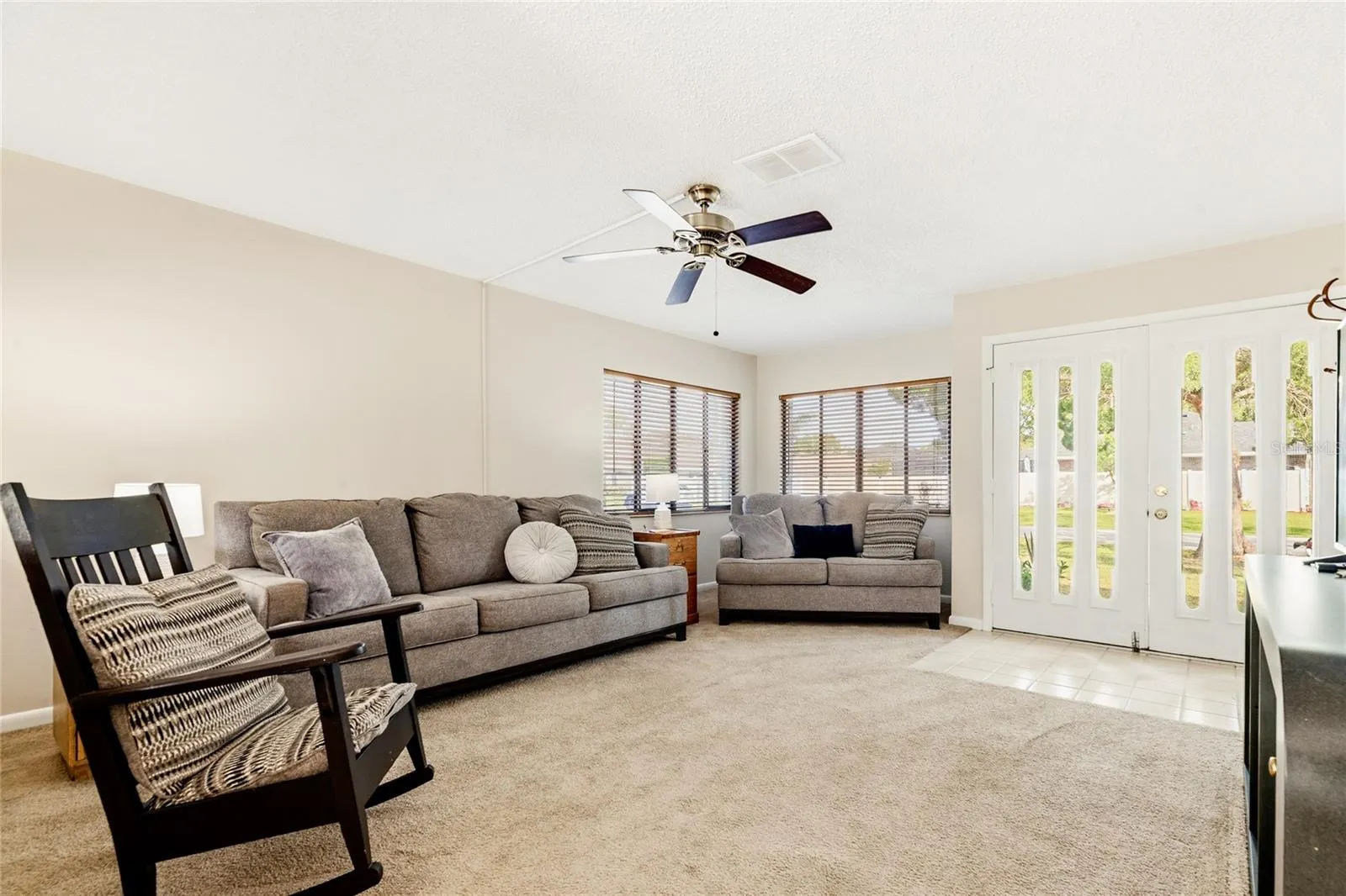 8 LLADD CT, photo 2