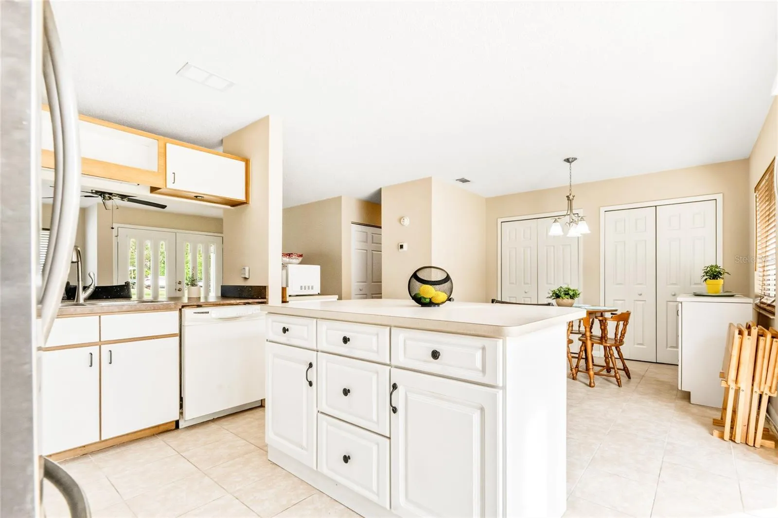 8 LLADD CT, photo 16