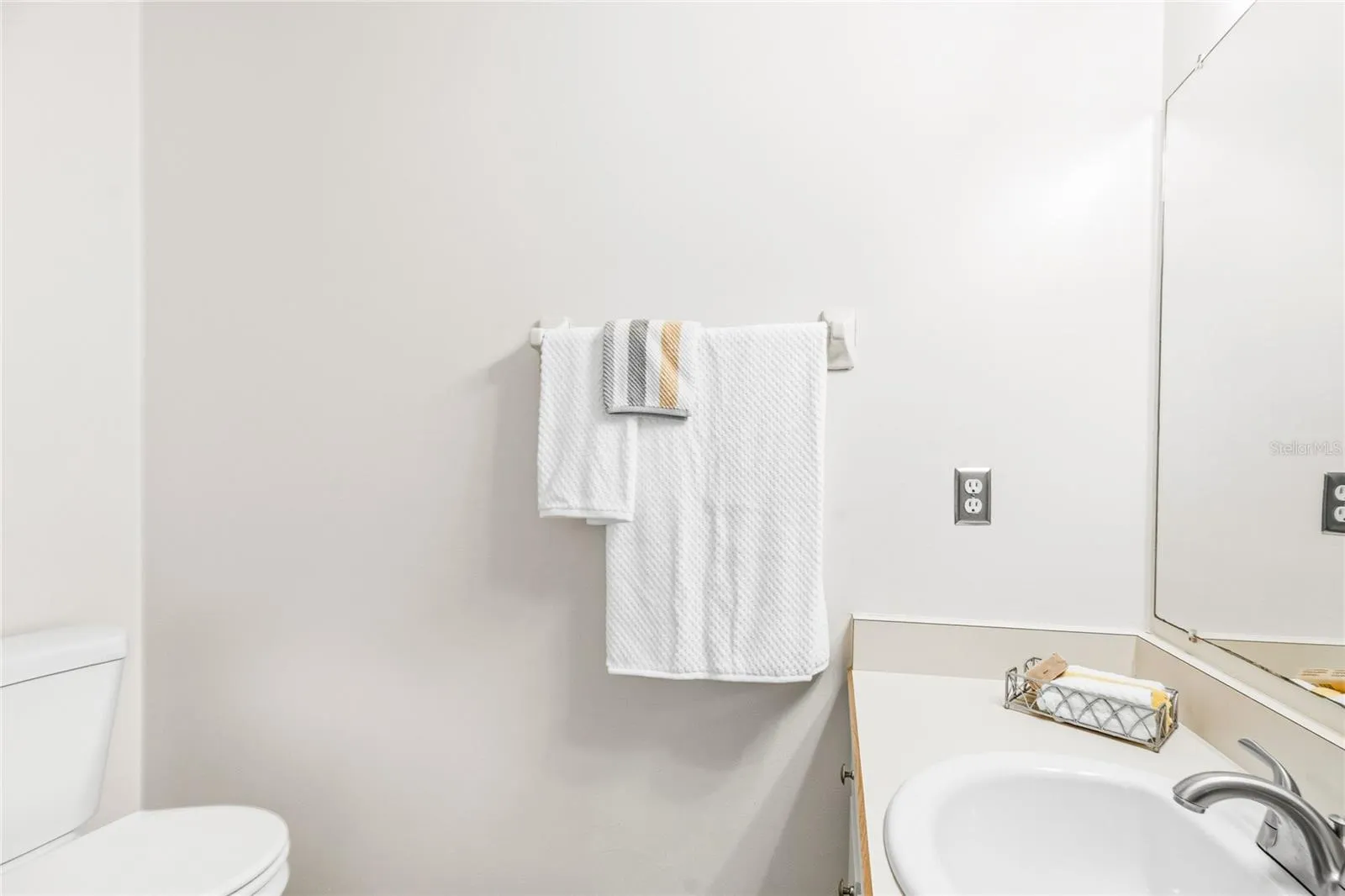 8 LLADD CT, photo 26