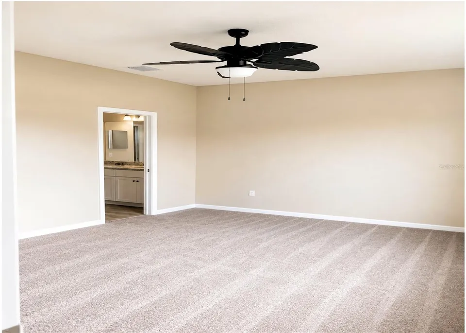 411 SHANNON ESTATES CT, photo 8