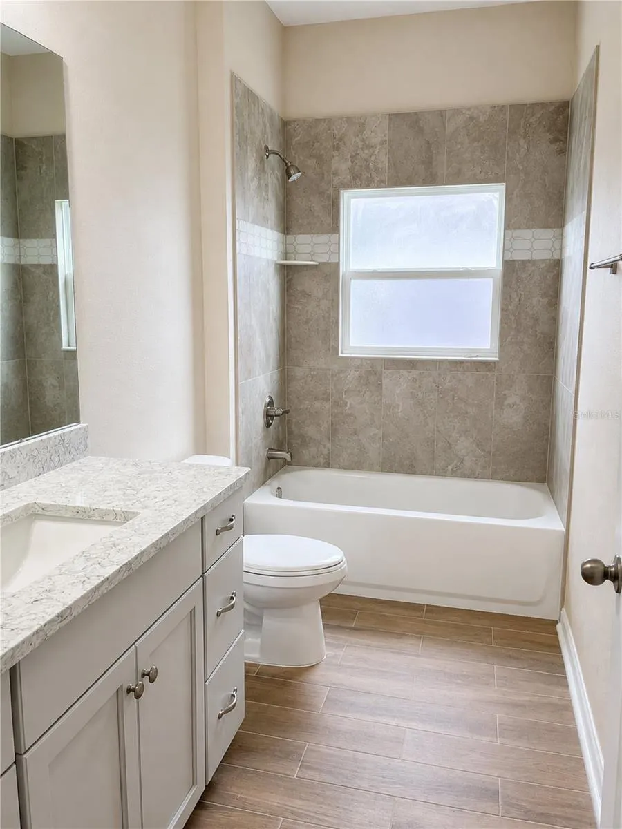 411 SHANNON ESTATES CT, photo 11
