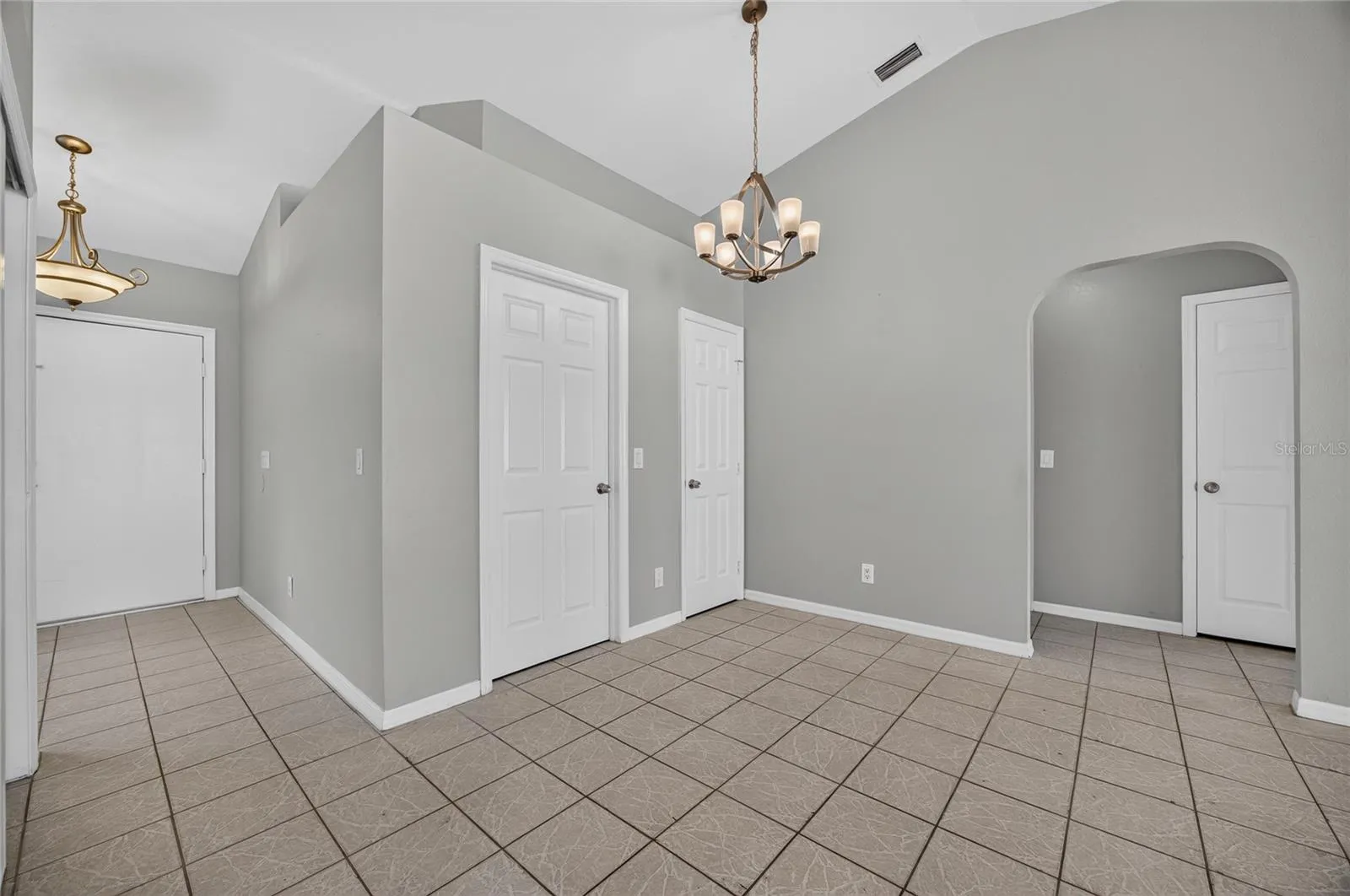 881 RIVIERA LN NW, photo 16