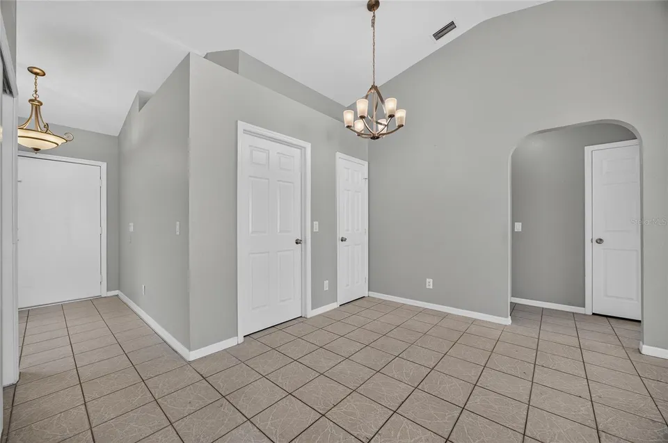 881 RIVIERA LN NW, photo 16