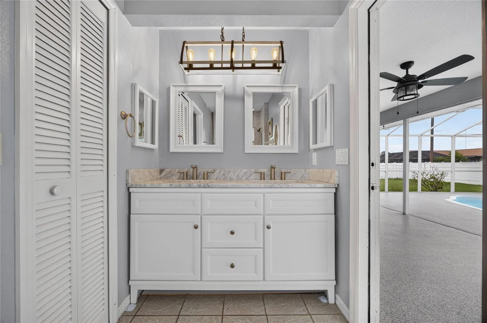 881 RIVIERA LN NW, photo 24