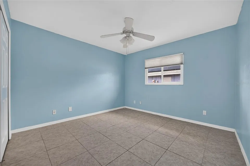 881 RIVIERA LN NW, photo 30