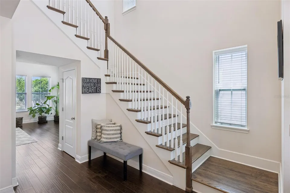907 EASLEY AVE, photo 34