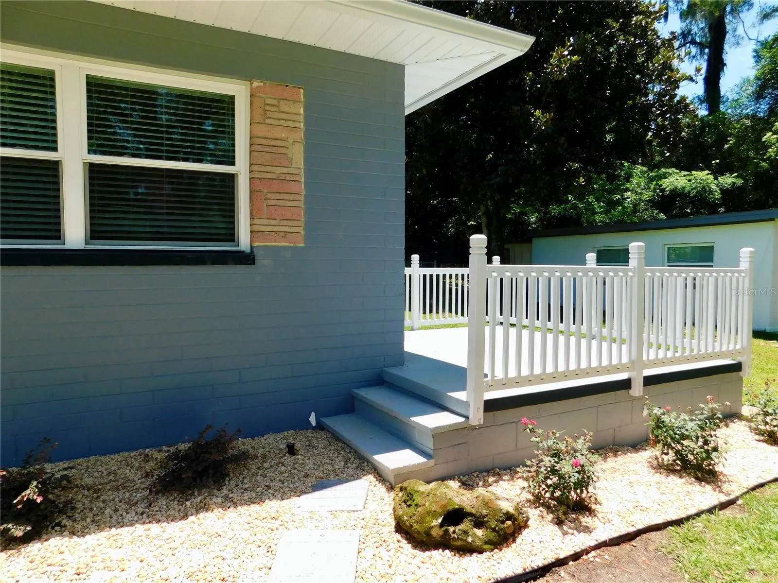 921 NE 13TH AVE, photo 3