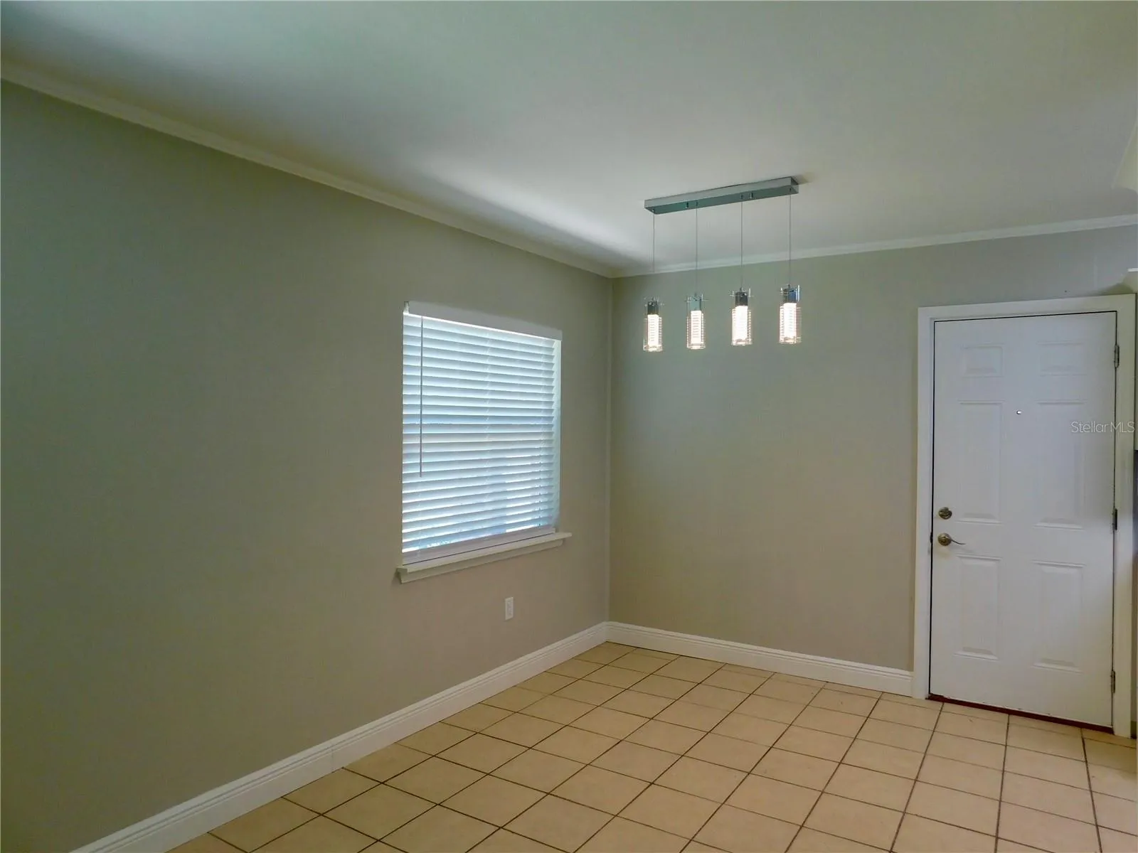921 NE 13TH AVE, photo 16