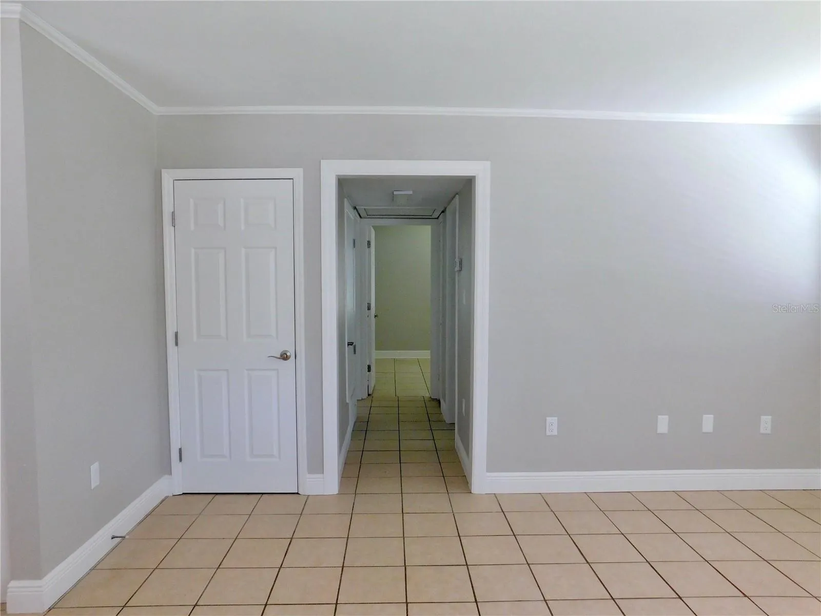 921 NE 13TH AVE, photo 21