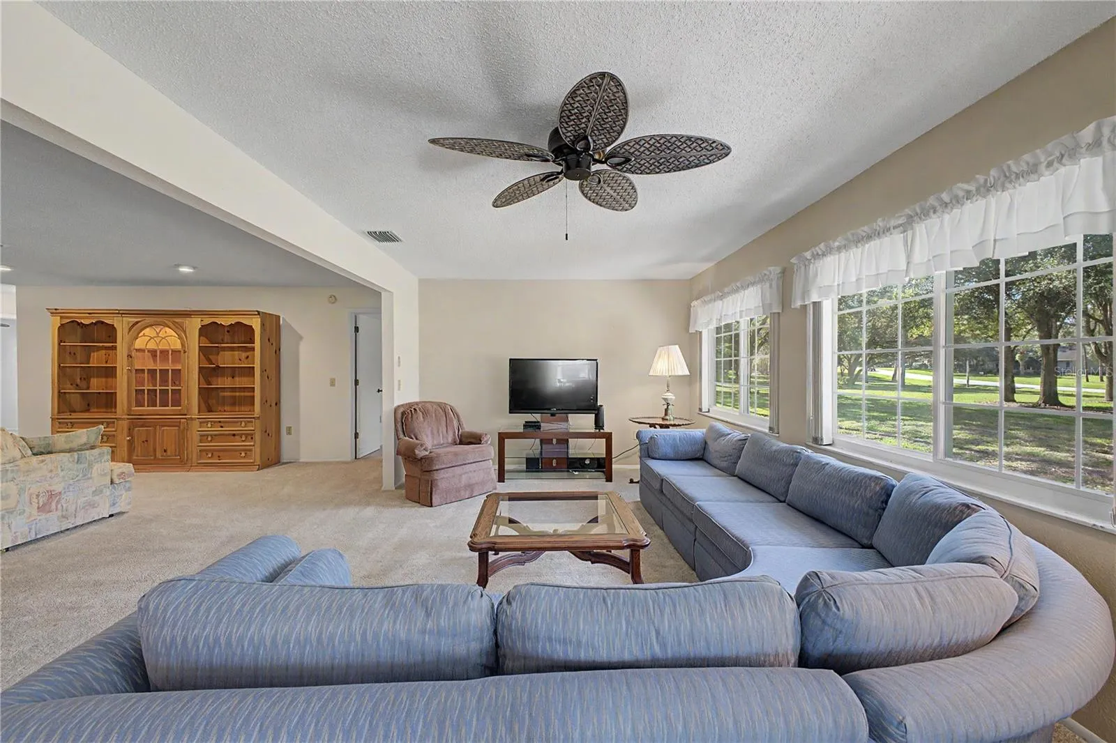 7088 CROWN OAKS DR, photo 12