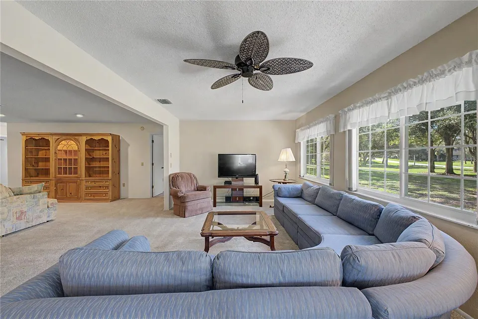 7088 CROWN OAKS DR, photo 12