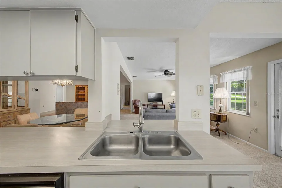7088 CROWN OAKS DR, photo 23