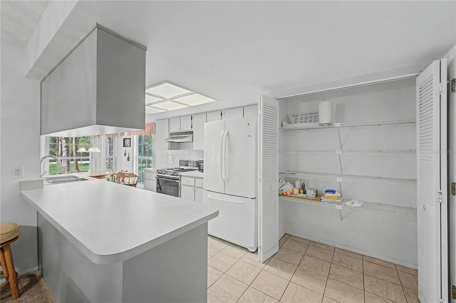 7088 CROWN OAKS DR, photo 26