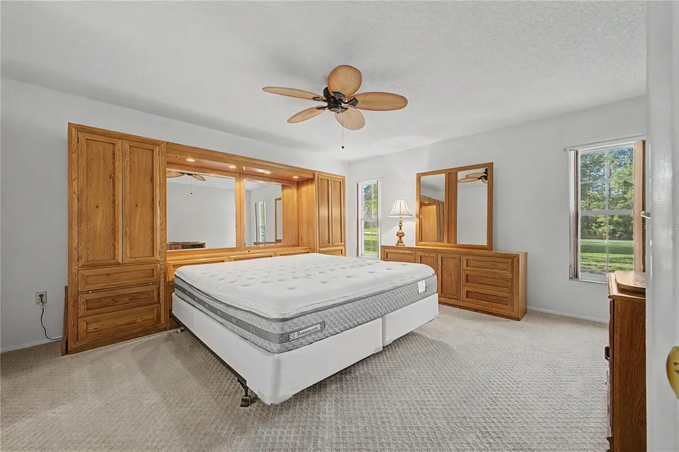 7088 CROWN OAKS DR, photo 28