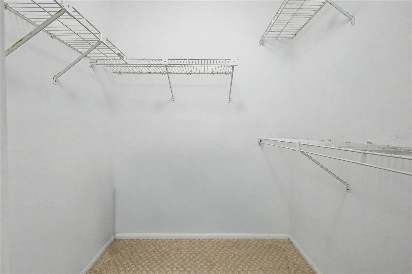 7088 CROWN OAKS DR, photo 30