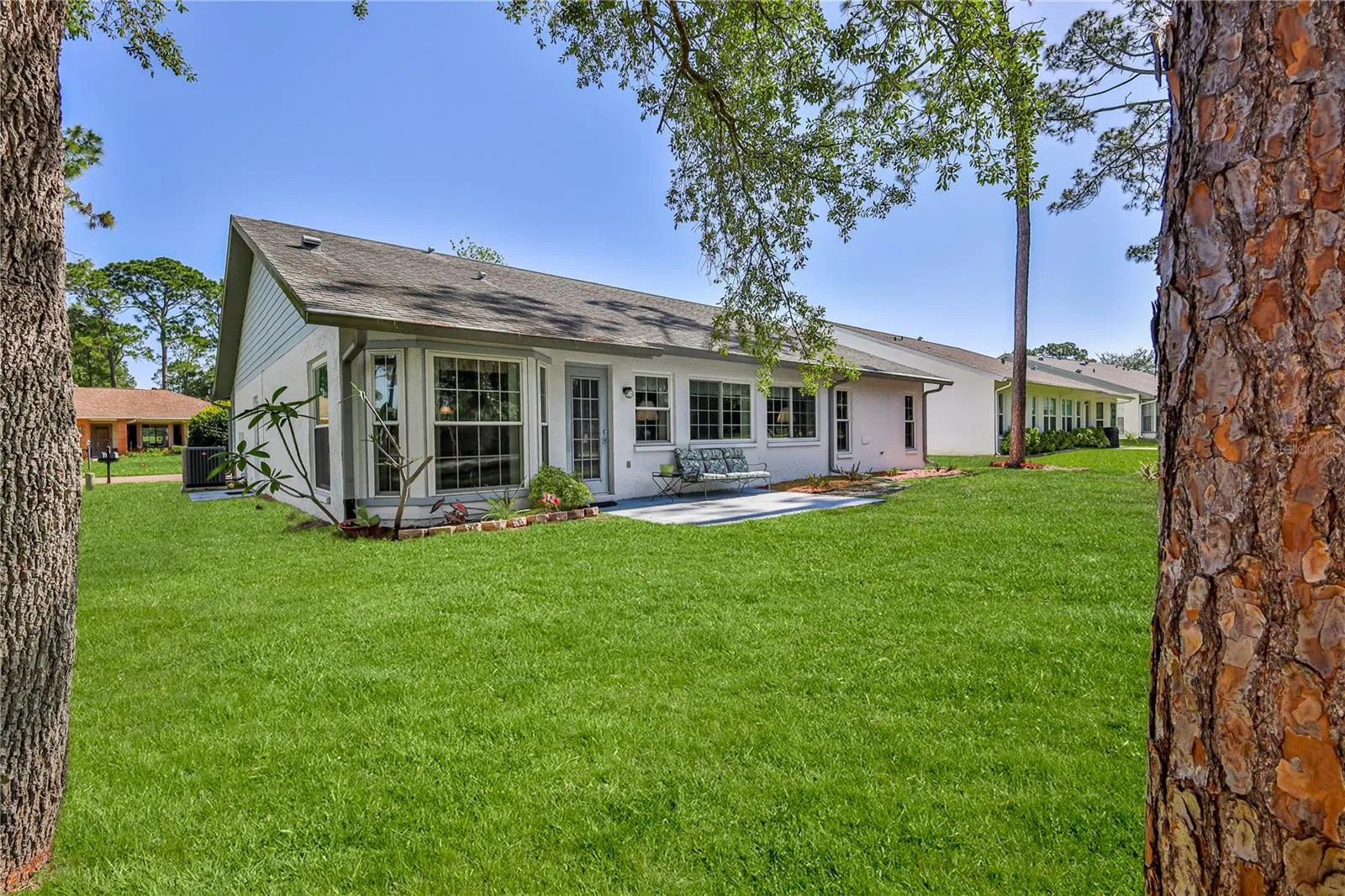 7088 CROWN OAKS DR, photo 41