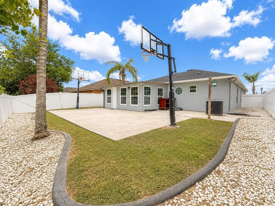 2221 PARIA LN, photo 3