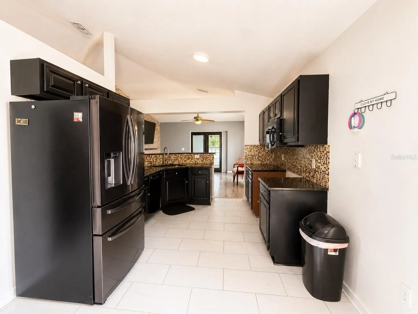 2221 PARIA LN, photo 12