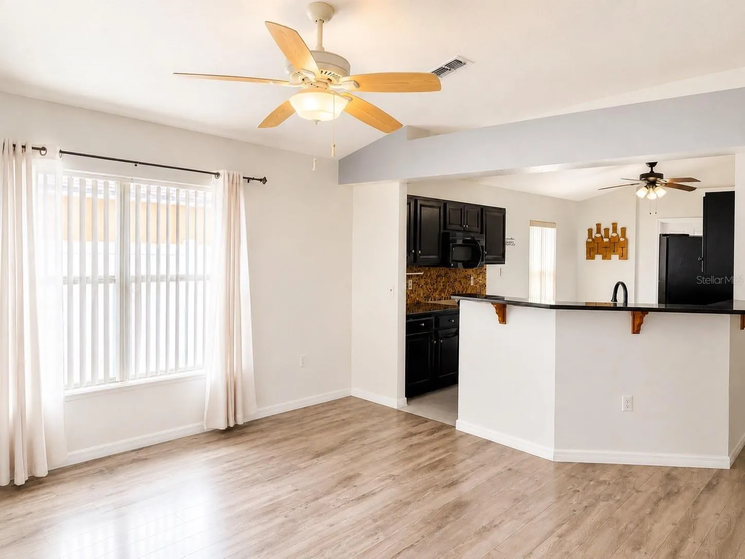 2221 PARIA LN, photo 14