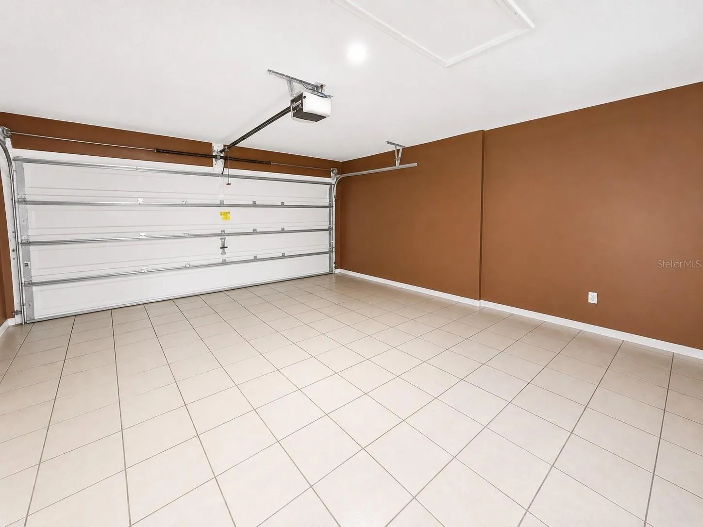 2221 PARIA LN, photo 26