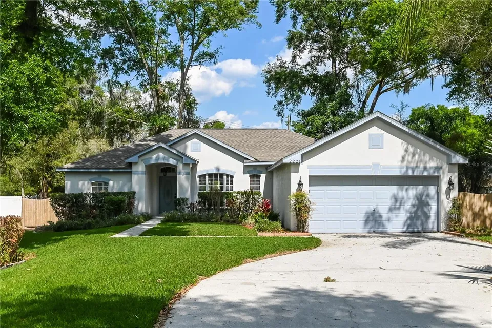 2221 MOUNTAIN MEADOW WAY, photo 1