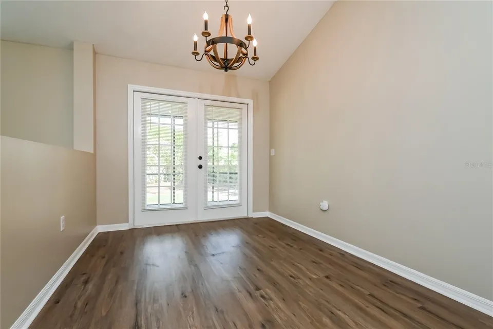 2221 MOUNTAIN MEADOW WAY, photo 11