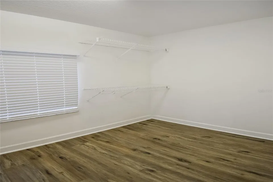 2221 MOUNTAIN MEADOW WAY, photo 17