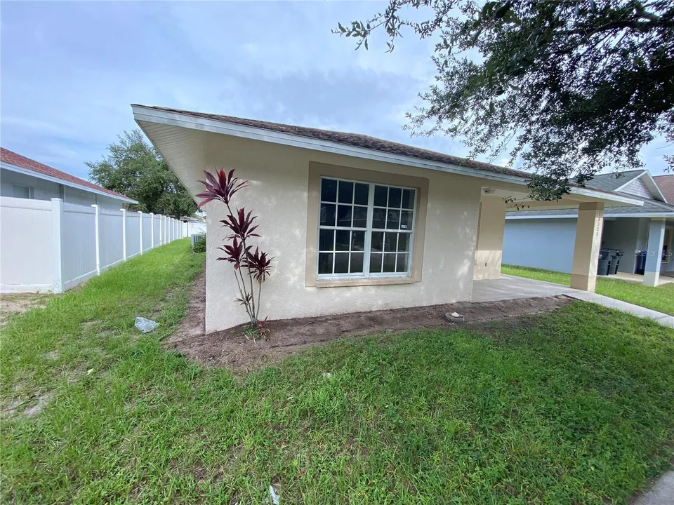 10328 SUMMERVIEW CIR, photo 35