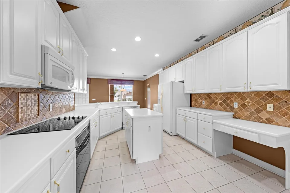 1620 MARINA LAKE DR, photo 19