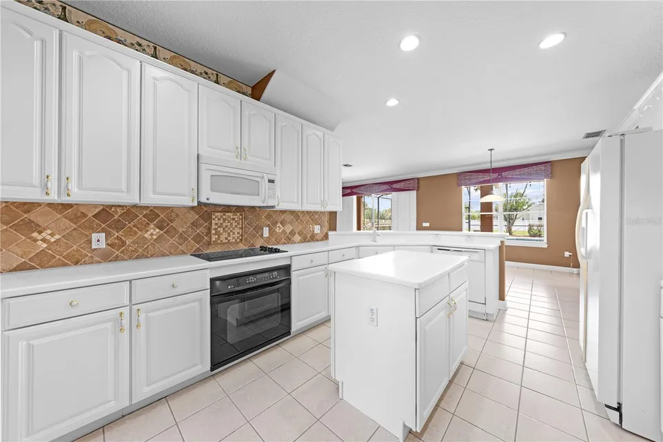 1620 MARINA LAKE DR, photo 22