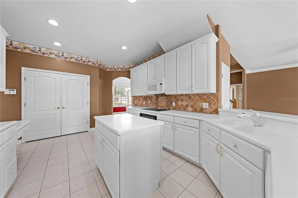 1620 MARINA LAKE DR, photo 24