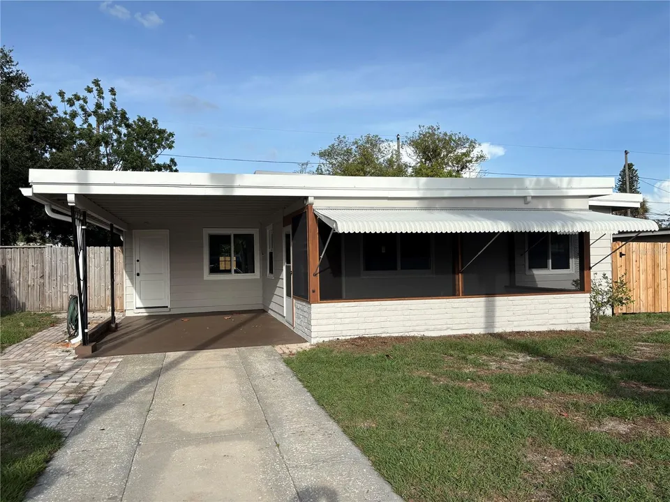 5165 104TH WAY N, photo 1