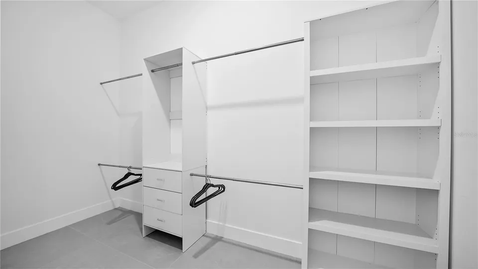 230 W PINE VALLEY LN, photo 51