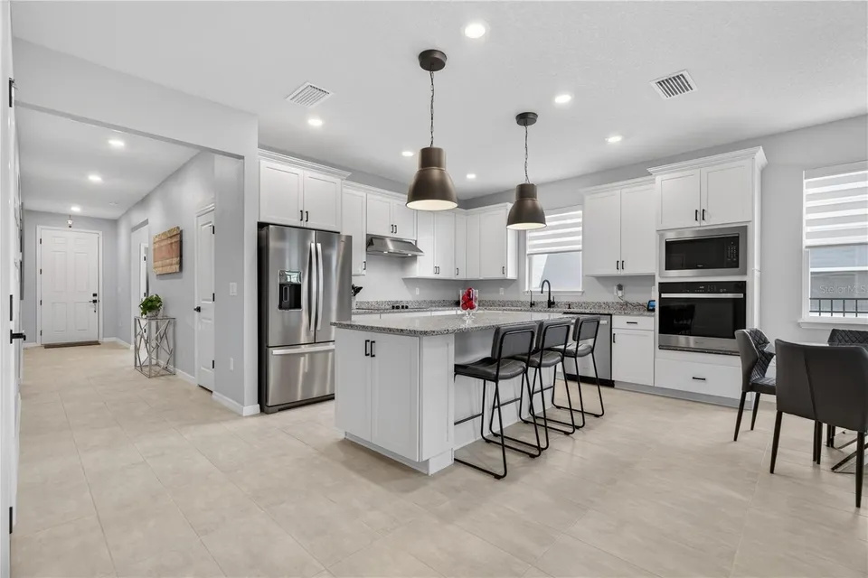7239 IVY TENDRIL AVE, photo 3
