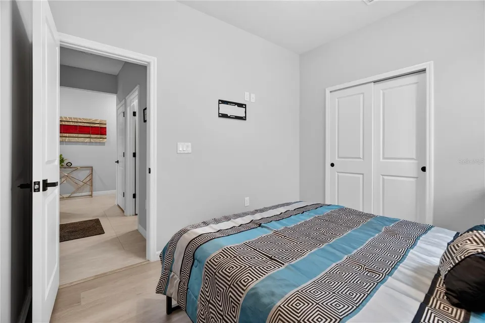 7239 IVY TENDRIL AVE, photo 16