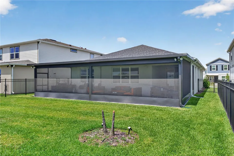 7239 IVY TENDRIL AVE, photo 44