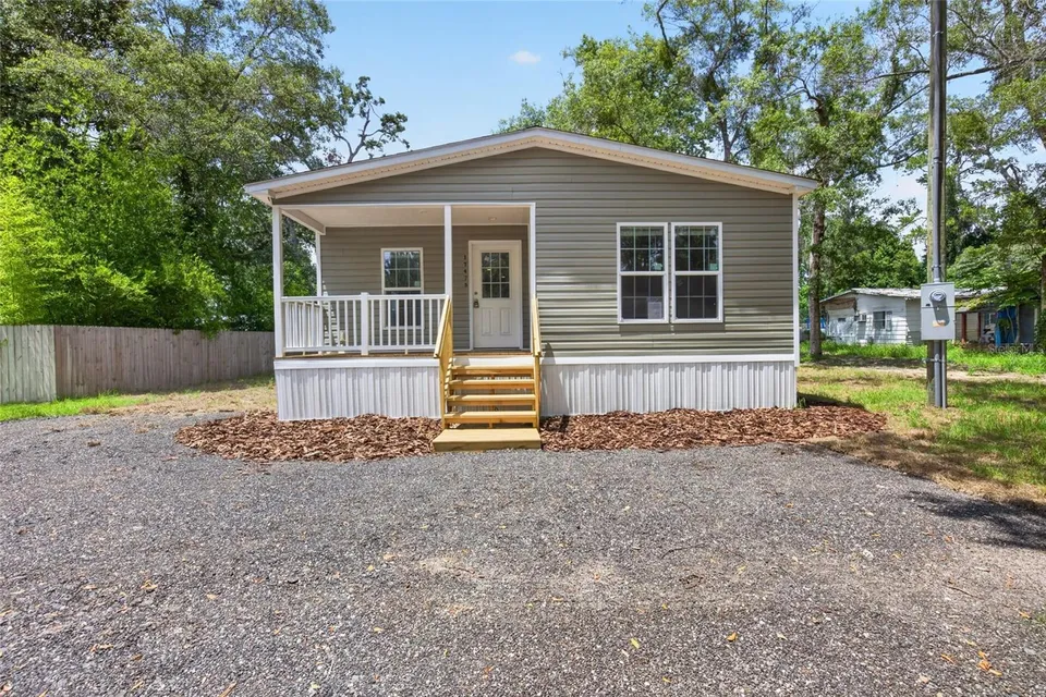17475 TAVERN RD, photo 1