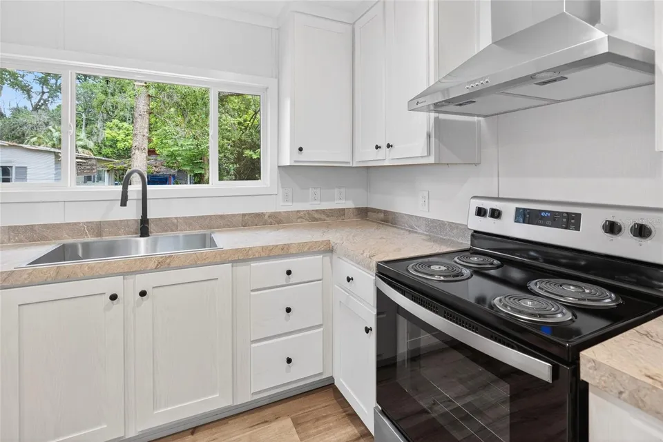 17475 TAVERN RD, photo 10