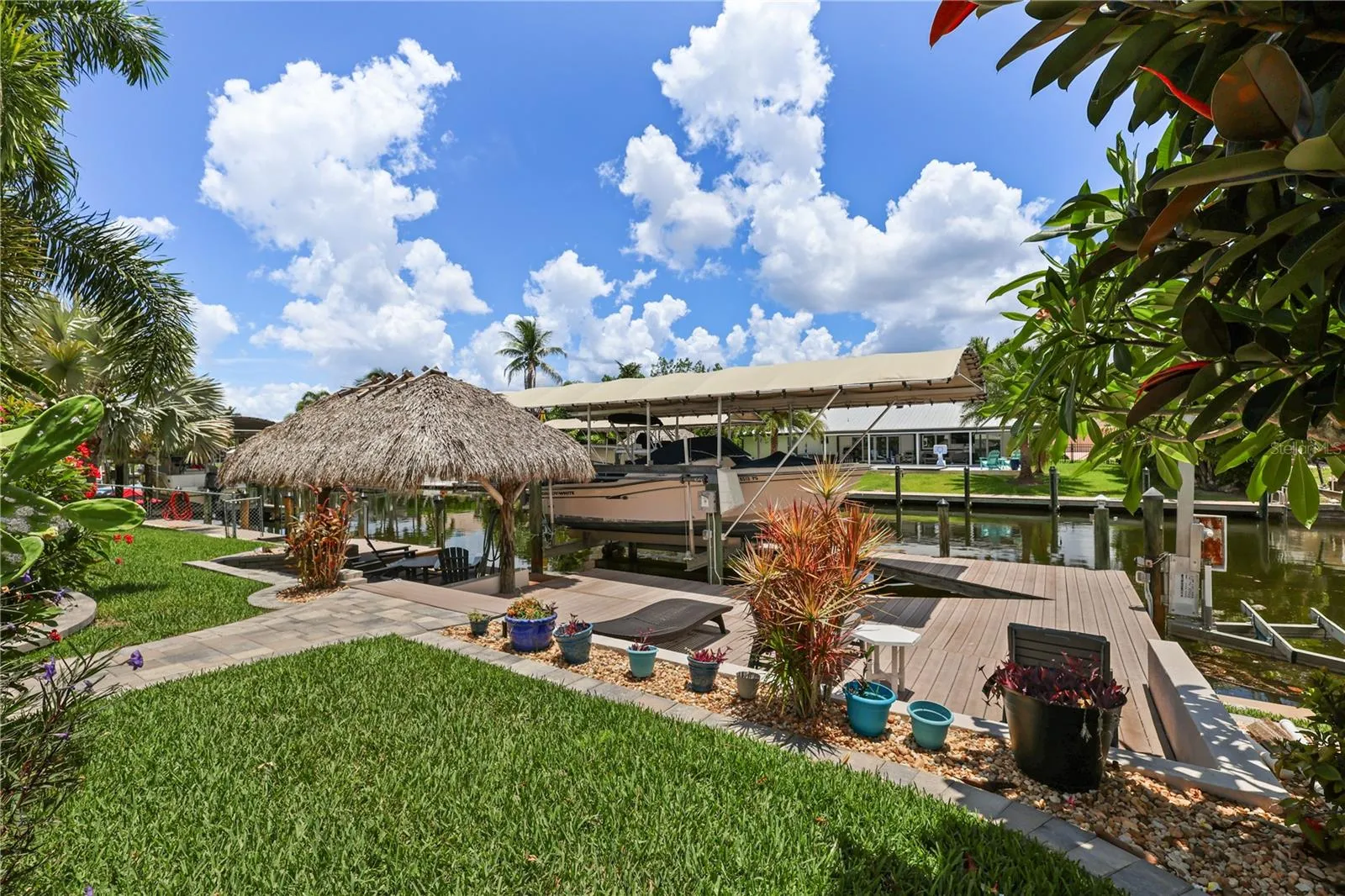 5215 PELICAN BLVD, photo 3