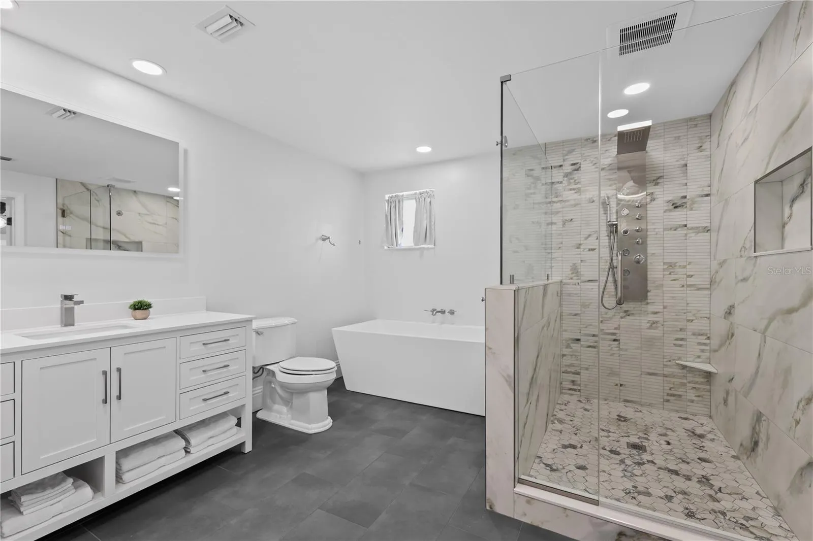 5215 PELICAN BLVD, photo 28