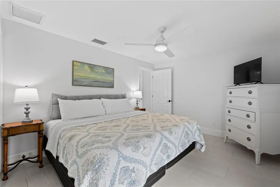 5215 PELICAN BLVD, photo 38