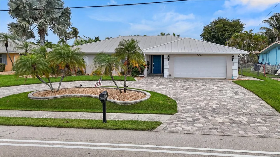 5215 PELICAN BLVD, photo 49