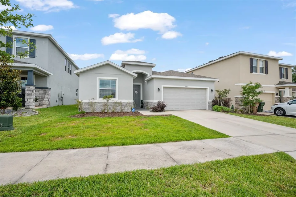 4372 SW 56TH PL, photo 3