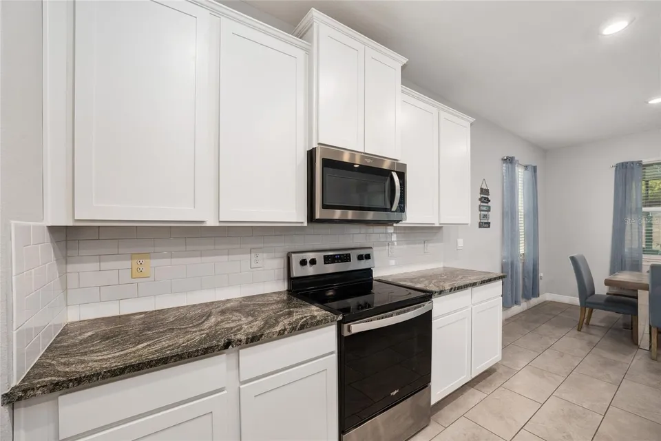 4372 SW 56TH PL, photo 25