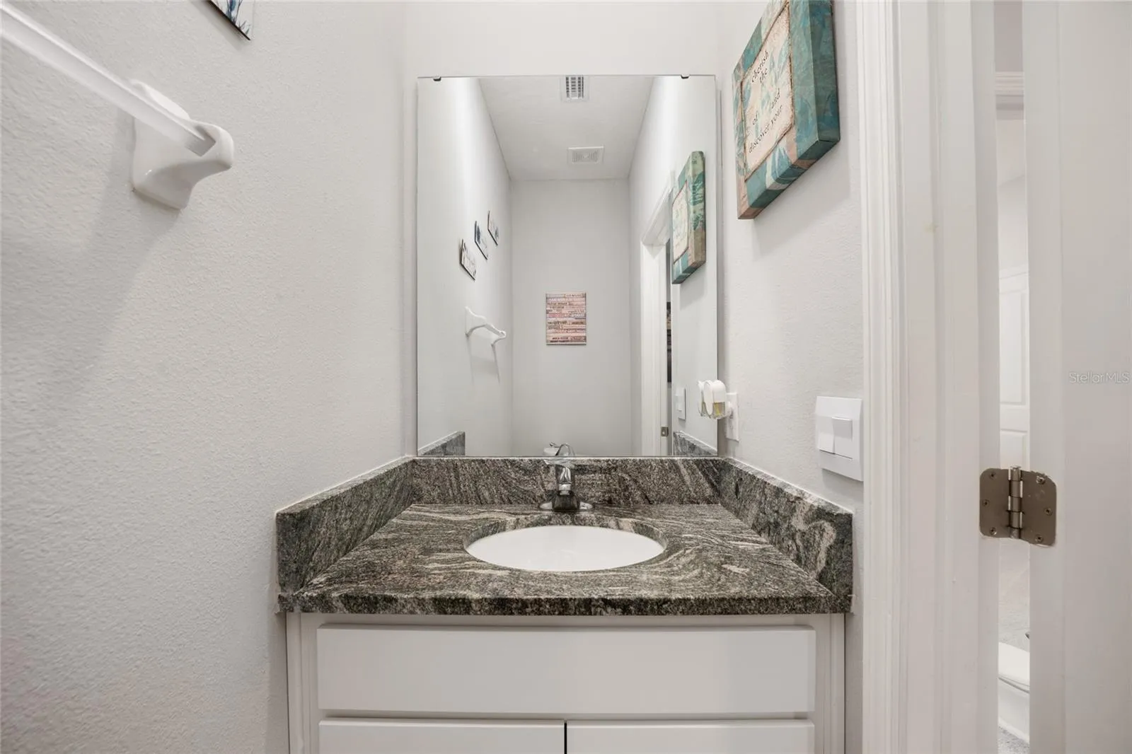 4372 SW 56TH PL, photo 40