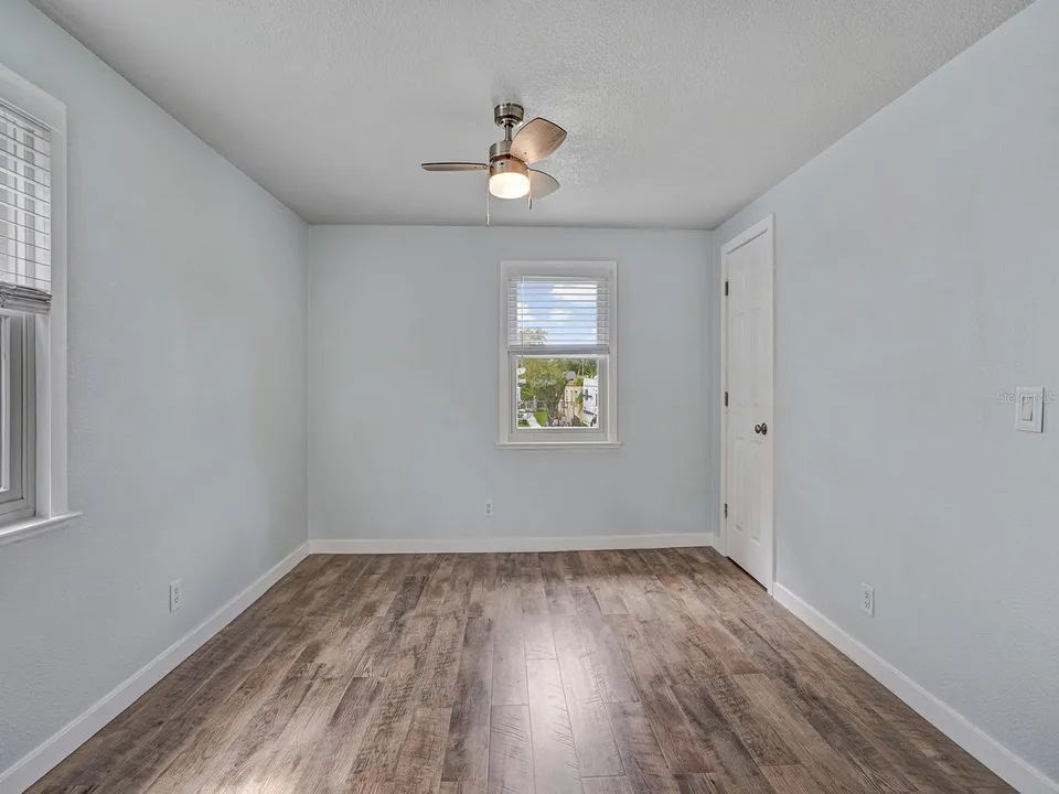 5633 ESSEX WAY, photo 16